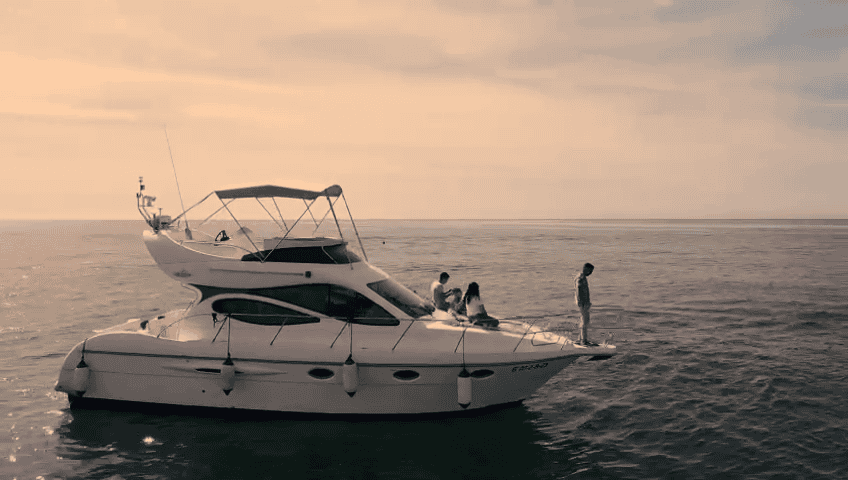 Sunset with Cocktail Dinner & Champagne